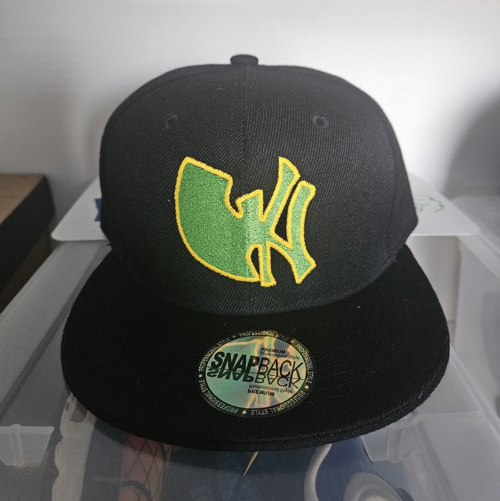 Black, Green & Yellow Custom Made Wuyork Hat. Snapback Cap
